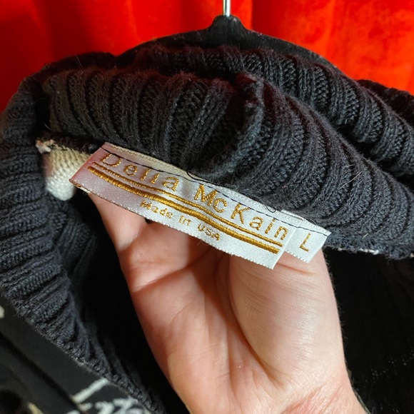 🎵🎶RARE vintage music notes sweater🎶 🎵 - Picture 5 of 10